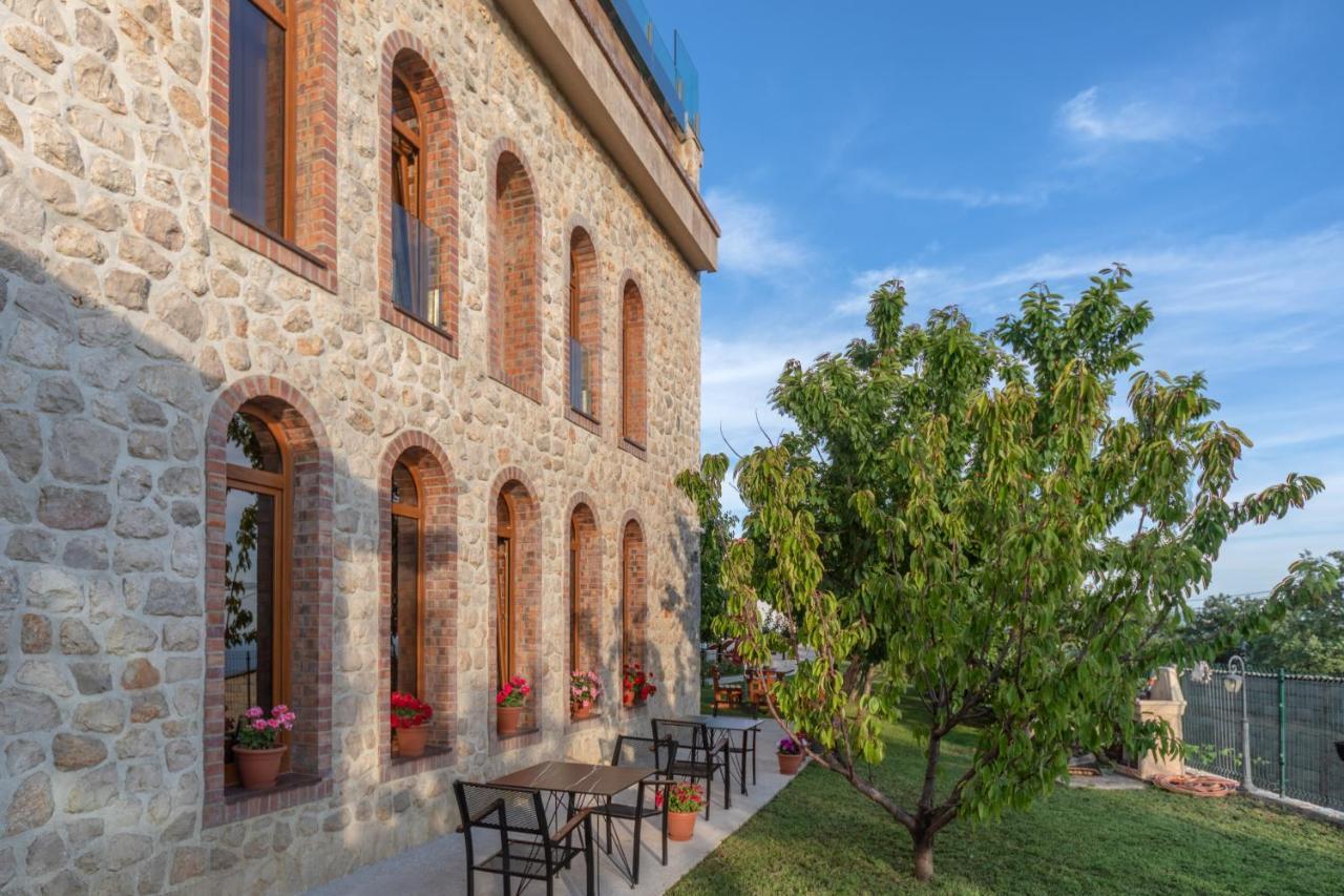 Apartment & Beganovic