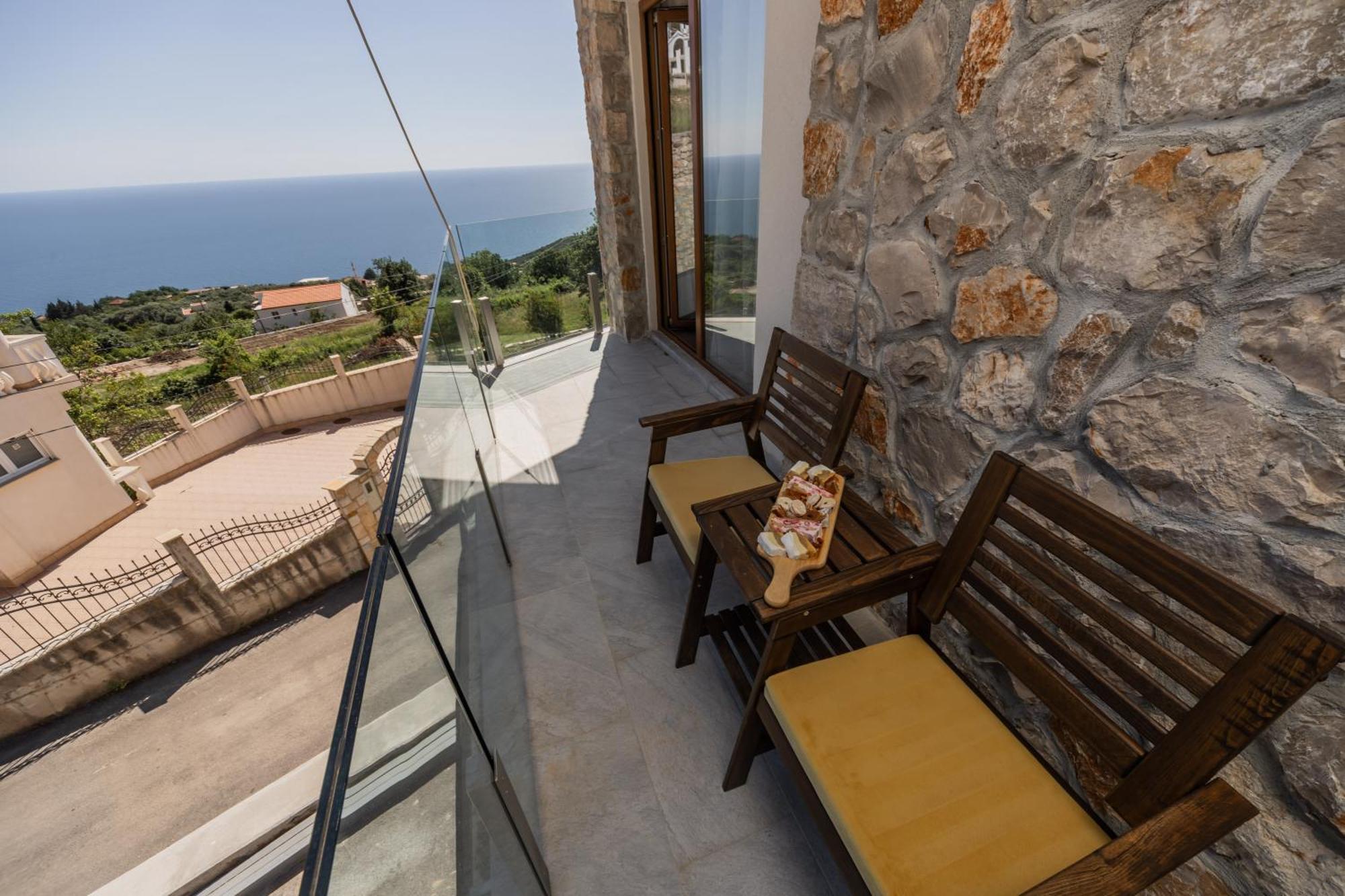 & Beganovic Apartment