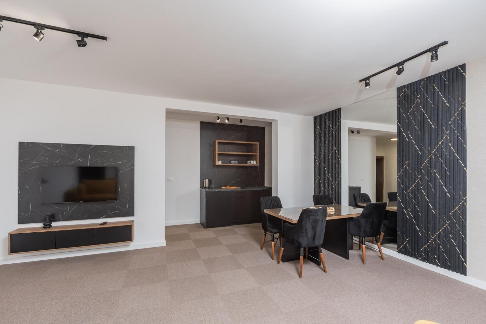 Apartment & Beganovic